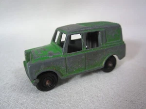 VINTAGE TOOTSIETOY GREEN LAND ROVER with Hitch USA 2” - Picture 1 of 7