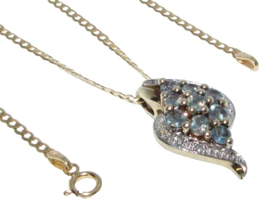 Ladies women's 9ct 9carat yellow gold chain & diamond and peridot stone pendant - Image 1 of 4