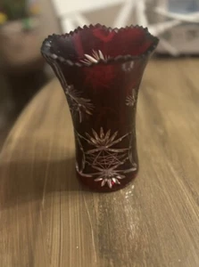 Vintage Bohemian Czech Cut To Clear Vase Ruby Cranberry Sawtooth Rim 6" Vase - Picture 1 of 16