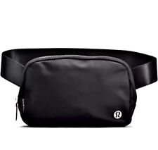 Lululemon Everywhere Men's & Women's Belt Bag -7.5 x 5 x 2 inches Black  1L