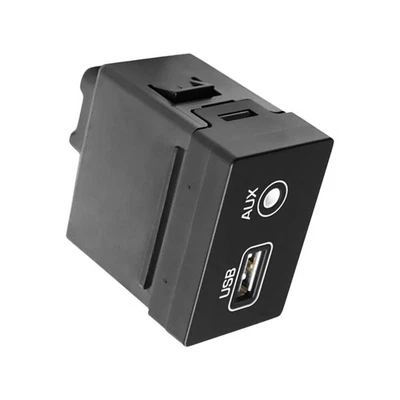 For 2016-2018 Hyundai Santa Fe AUX Auxiliary USB Jack Port Audio 96121-2W560 - Image 1 of 4