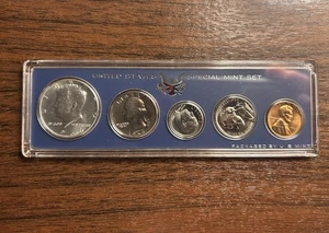 1966 Special Mint Set - Picture 1 of 3