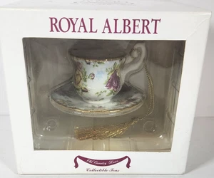Vintage Royal Albert Old Country Roses Blue Damask Tea Cup & Saucer Ornament NIB - Picture 1 of 6