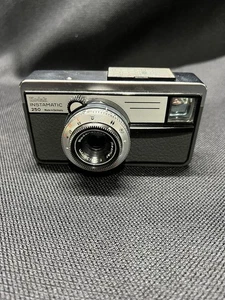 KODAK AG INSTAMATIC 250, 38/2.8 REOMAR, UNTESTED! COMES WITH MANUAL - Picture 1 of 13