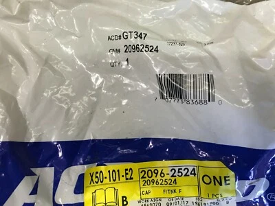 2013-2014 CADILLAC ESCALADE NOS GM DELCO FLEX FUEL GAS CAP 20962524 - Image 1 of 2