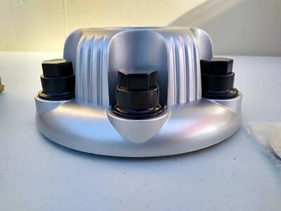 Tapacubos Dorman 909-030 para modelos seleccionados de Chevrolet/GMC Foto 1 de 4