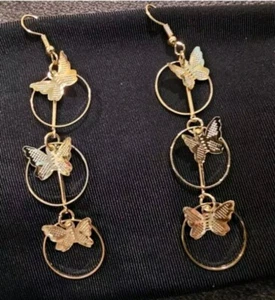 Gold Tone Butterflies Long Drop Lightweight Earrings Dangle Earrings Party Wear - Picture 1 of 3