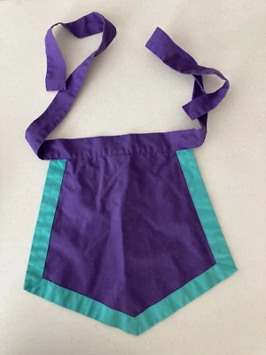 Uniforme S&H 15" x 14" Delantal Mini para Mujer Morado y Verde Maid Foto 1 de 3