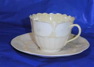 Irish Belleek Tasse & Untertasse Neu Shell Cob Glanz Highlights 5. Mark 1955/65 - Bild 1 von 6