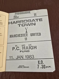 OFFICIAL PROGRAMME- HARROGATE TOWN V MANCHESTER UNITED XI- JANUARY 1983 - Picture 1 of 2