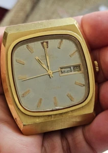 Reloj OMEGA Seamaster Cal 1310 Vintage Hombre 196.0023 Megacuarzo 32 KHz Beige - Imagen 1 de 9