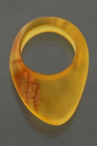 Genuine BALTIC Sea AMBER Solid Piece Carved RING 4.25 UNISEX 15mm 2.5g 240125-6 - Picture 1 of 4