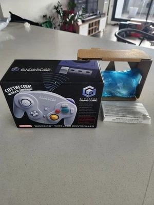 NINTENDO GAMECUBE WAVEBIRD CONTROLLER BOX ONLY - Image 1 of 4