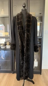 Alorna Vtg Coat Long Black Wool Faux Fur Collar & Cuffs Woman's Size 12 See Pics - Picture 1 of 11