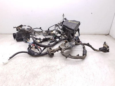 12-19 TOYOTA YARIS LE CONDUCTOR IZQUIERDO ARNÉS DE CABLES CAJA DE FUSIBLES 1NZFE Foto 1 de 4