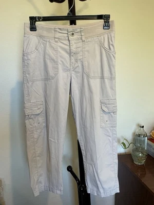 Women’s Lee Waistband Beige Cotton Stretch Cargo Capri Relaxed Fit Pants Size 8M - Image 1 of 4