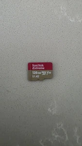 SanDisk Extreme 128GB Micro SD Card (UK-based, VGC) - Picture 1 of 2