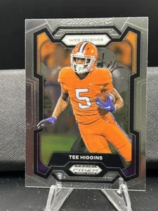 2018 Panini Prizm FIFA World Cup #165 Alan Dzagoev Red & Blue Wave Prizm - Picture 1 of 2