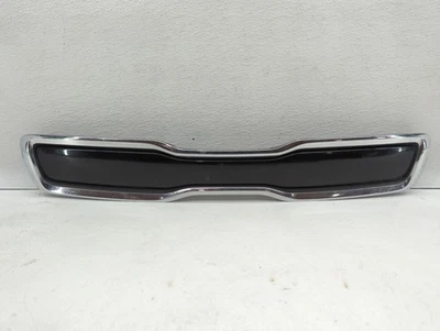 Parachoques de parrilla delantera Kia Soul 2015-2019 no incluido ELRF8 Foto 1 de 4