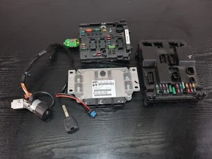 Peugeot 307 CC 2.0 16V 130kW RFK Motorsteuergerät ECU Kit 9659024080 9657649480 - Picture 1 of 7