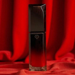 Clé de Peau Beaute Rouge Liquid Eclat 17 Bright Red 5.5g Sample - Picture 1 of 3