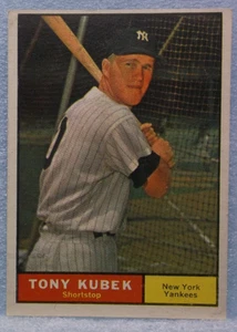 Tarjeta coleccionable de béisbol 1961 Topps Tony Kubek (#265) - Imagen 1 de 2