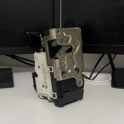 Actuador de pestillo de puerta de pasajero delantero derecho Lincoln LS 2000-2006 Foto 1 de 4