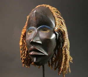 Máscara Dan africana tallada en madera Máscara facial tribal africana... - Imagen 1 de 24