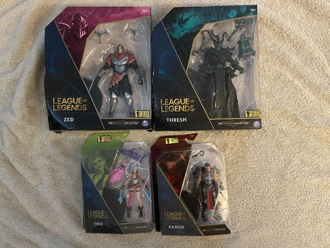 Spin Master League of Legends Action Figure Lot of 4 Darius Zed Thresh Jinx Cover