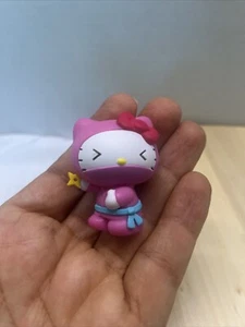 Sanrio Hello Kitty Ninja Pink Mini 2" PVC Figur - Bild 1 von 5