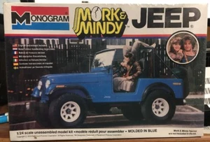 SEALED - Monogram 2261 Mork & Mindy JEEP 1979 1:24 Model Jeep Molded n Blue - Picture 1 of 4