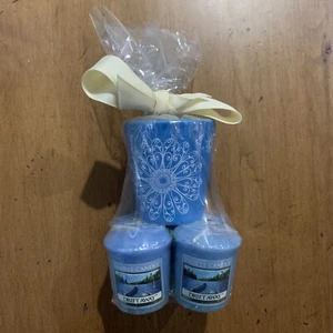 Yankee Candle Gift Set Four "Drift Away" Votive Candles/ Ceramic Flower Holder - Picture 1 of 5