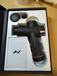 Hyperice Hypervolt GO 2 Percussion Massage Gun Black Handheld Massager *Broken* - Picture 1 of 6