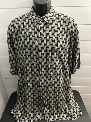 Camisa XL de Colección Izod Para Hombre Estampada Y2K Rayón Manga Corta Cuello Abotonado Foto 1 de 4