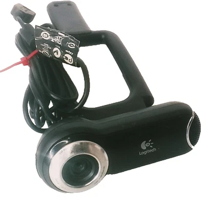 Logitech Webcam QuickCam Pro 9000  Business Camera Carl Zeiss Optics w Autofocus - Image 1 of 4