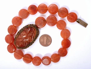 Collier ras du cou pendentif perles shou sculptées cornaline agate chinoise 1930 - Photo 1 sur 6
