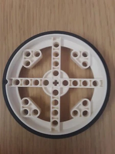 Lego 80015 Monkie Kid Technic wheel with axle hole and 28 pin holes - Picture 1 of 1