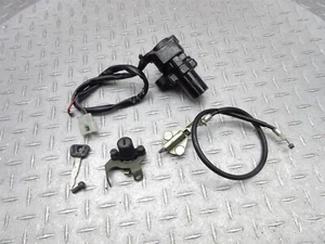 1999 98-99 Yamaha YZFR1 R1 Lock Set Ignition Switch Cable Latch With Key - Picture 1 of 14