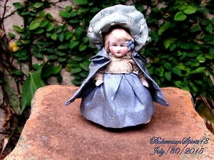 ANTIQUE VINTAGE GERMANY BISQUE GIRL DOUBLE JOINTED BLUE DRESS MINIATURE 4'' DOLL - Picture 1 of 9