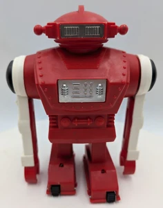 Vtg 1970's Tomy Red Karate Robot Made in Japan UNTESTED - Picture 1 of 16