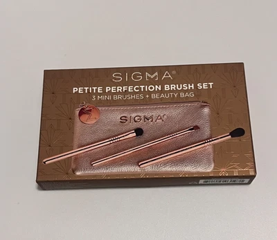CONJUNTO DE 3 MINI PINCÉIS + BOLSA DE BELEZA SIGMA PETITE PERFECTION - Imagem 1 de 4
