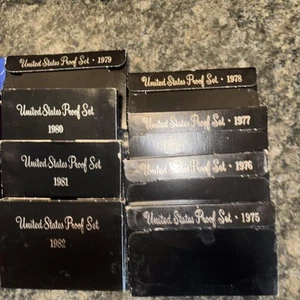 US Proof Sets 1975 Thru 1998 - Picture 1 of 3