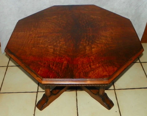 Book Match Burl Walnut Veneer Octagon Coffee Table (CT-164) Cover