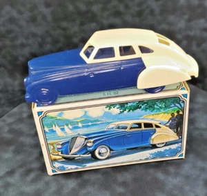 1933 PIERCE ARROW!!   Avon cologne bottles vintage cars After Shave Vintage - Picture 1 of 4