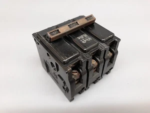 Interruttore ITE 20 Amp 3 Poli 240V Tipo EQ-P - Foto 1 di 6