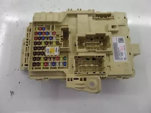 Hyundai Veloster N Fuse Box 19-22 OEM 91950-K9020 - Picture 1 of 5