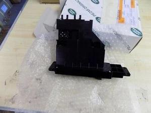 Genuine Range Rover 2002-2004 Passenger Electric Window Switch YUD000262PVA - Picture 1 of 1