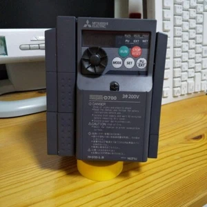 Mitsubishi FR-D720-2.2K Inverter 3 phase 200V tested from Japan - Picture 1 of 8