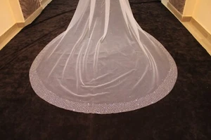 Bridal Veil with rhinestones and beads cathedral length for bride - Picture 1 of 8