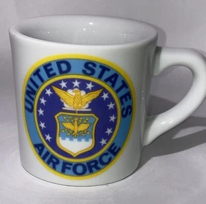 United States Air Force Wappen Logo Becher mit Flagge Keramik China Pete's Japan 8 oz - Bild 1 von 12